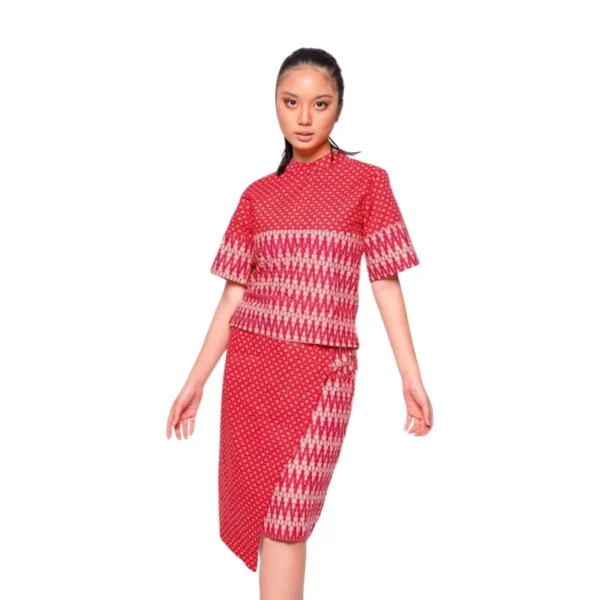 BATIK SET ROK & BLOUSE KATUN MOTIF TRUNTUM TIRTOTEJO ORANGE, BIRU, MERAH LIMITED MISSELLE - Image 3